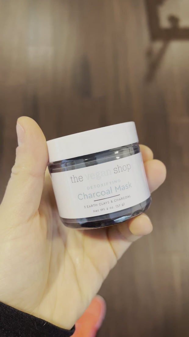 Detoxifying Charcoal Mask - The Vegan Shop